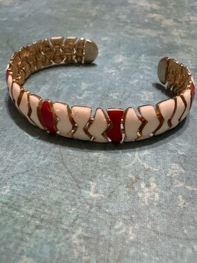 VINTAGE ENAMELED BRACELET CUFF
